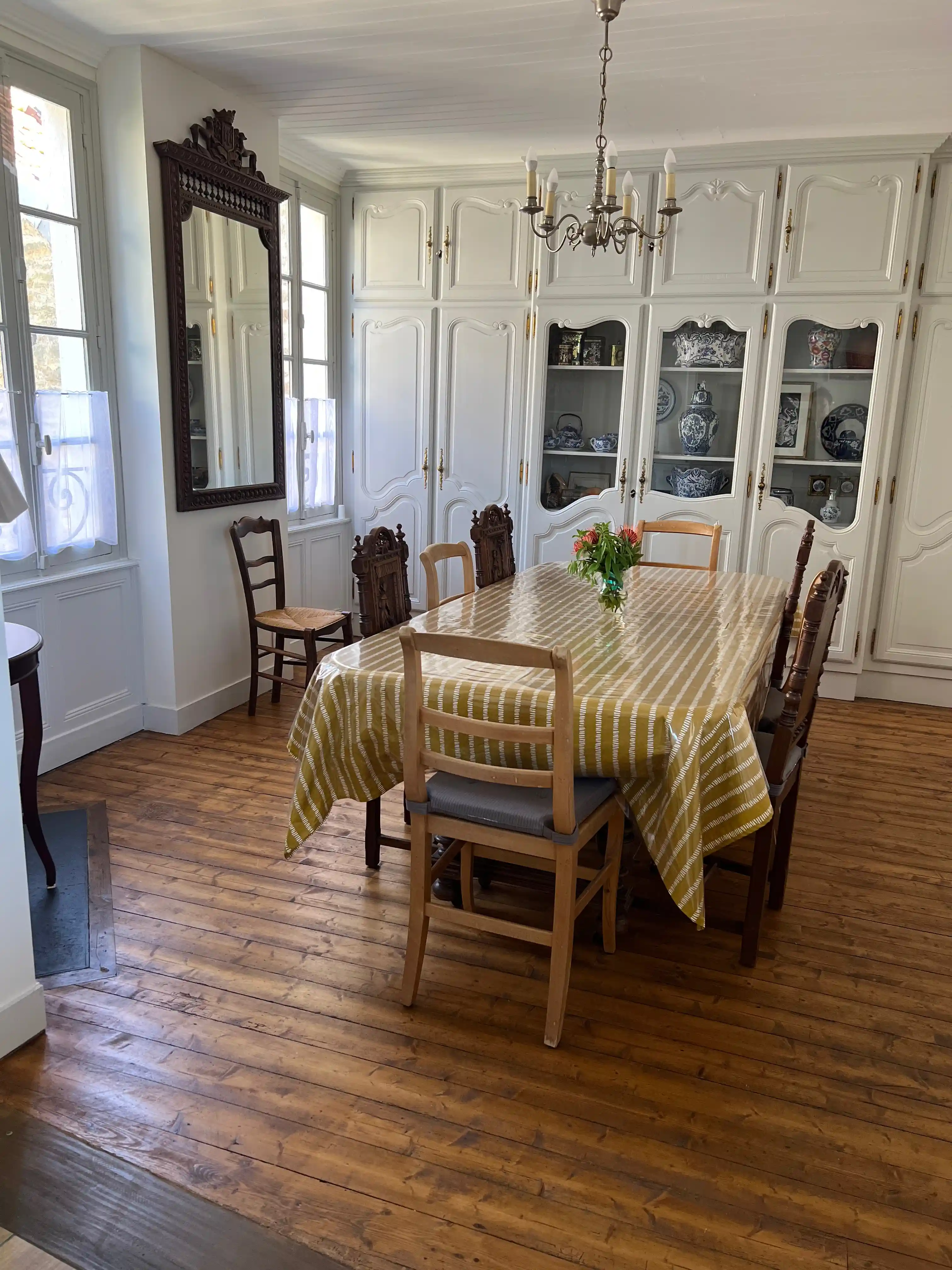 Salle à manger — Ty Ar Vorlenn